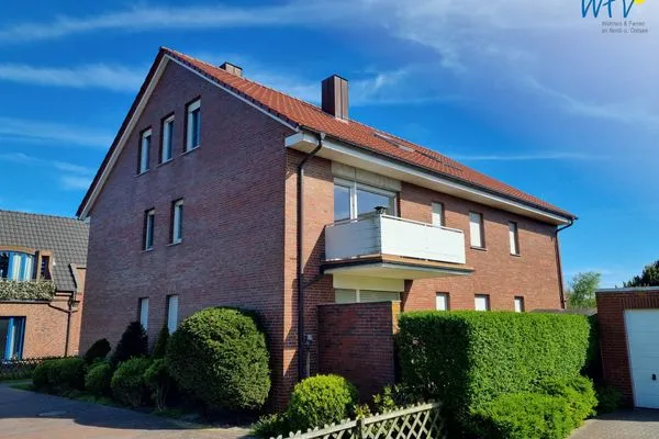 Hauptansicht Ferienhaus Kiebitzdelle-Leegde 10 Ferienwohnung Backhaus