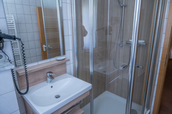  Haus Roseneck Wohnung 1 Norderney - Badezimmer