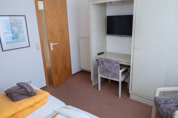  Haus Roseneck Wohnung 8 Norderney - Schlafzimmer