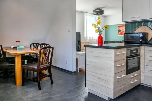 Küche / Küchenzeile  Apartment 7b - überdachter Balkon