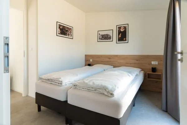  Enkhuizer Strand Chalet Suydersee Huys mit Zaun Nr. 462