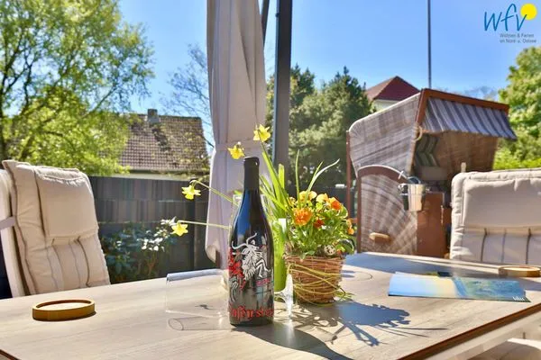Terrasse Speicherhaus Ferienwohnung Deichnest