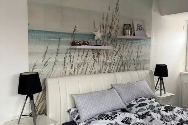   Inselmädchen - Düne 11