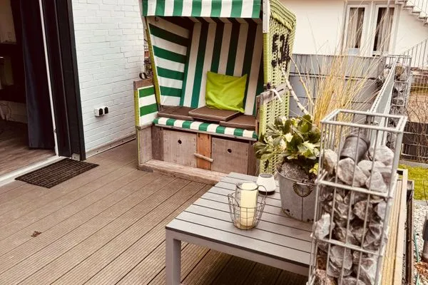   Inselmädchen - Düne 11