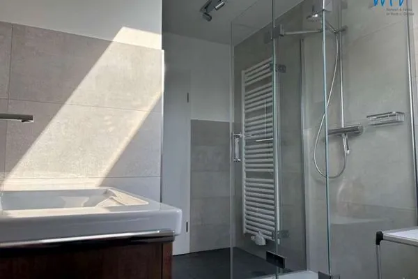 Badezimmer Ferienhaus Kiebitzdelle-Leegde 10 Ferienwohnung Backhaus