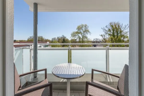 Ferienwohnung Sturmmöwe Balkon mit Sitzmöbeln  Sturmmöwe