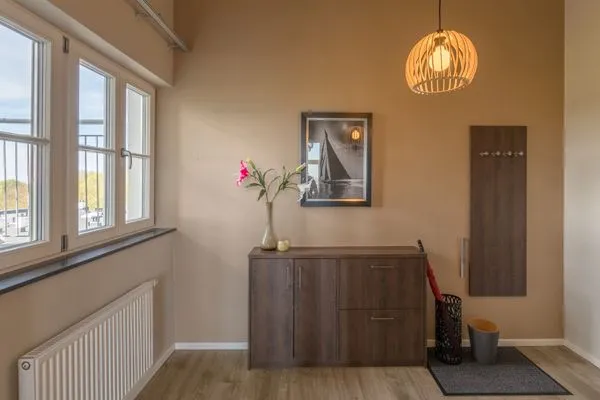 Ferienwohnung Mehr Meerblick Eingangsbereich mit Gaderobe und Schuhschrank  Mehr Meerblick