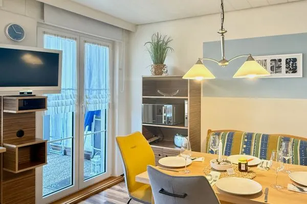 Ferienhaus Dani Ferienwohnung Rebgarten Nonnenhorn - Wohnzimmer