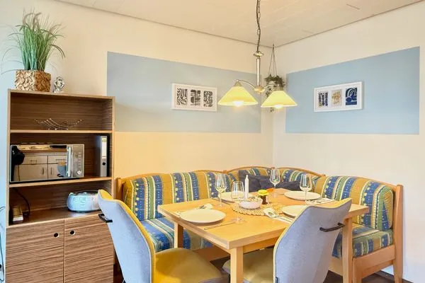 Ferienhaus Dani Ferienwohnung Rebgarten Nonnenhorn - Wohnzimmer