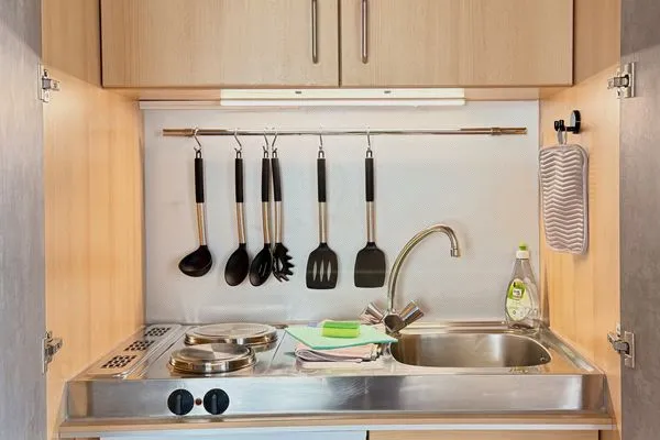 Ferienhaus Dani Ferienapartment Panoramablick Nonnenhorn - Küche / Küchenzeile