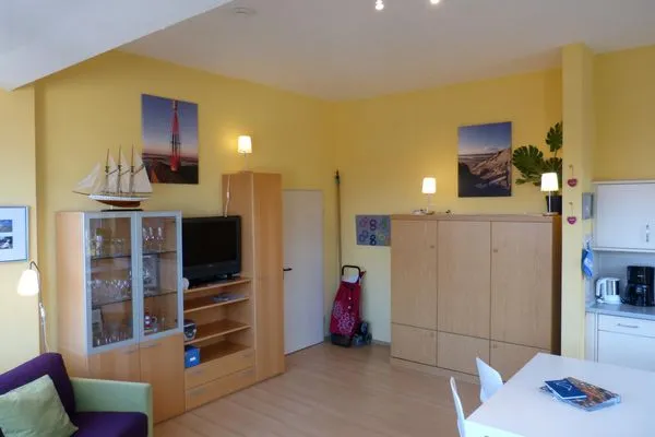 Wohnzimmer der Ferienwohnung Therese 8 in Wittdün auf Amrum Haus *Therese* Ferienwohnung *Therese 8*