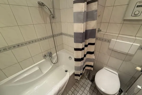 Wannenbad Ferienwohnung im Haus Nordland App 83