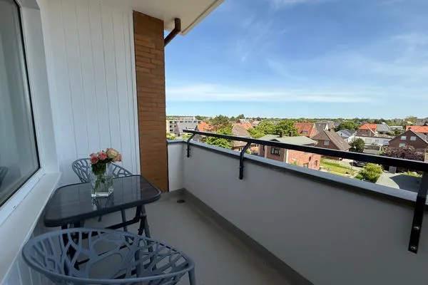 Balkon mit Blick in Richtung  Ost Ferienwohnung im Haus Nordland App 83