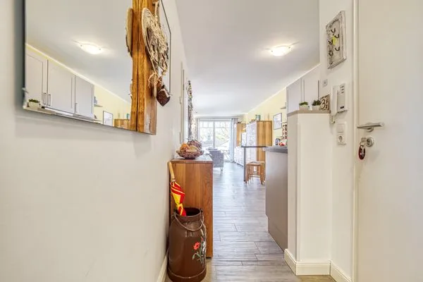 Flur mit Blick zum Wohnzimmer Kavelweg 9 Kavelweg 9 Whg 3 - Kavelkoje