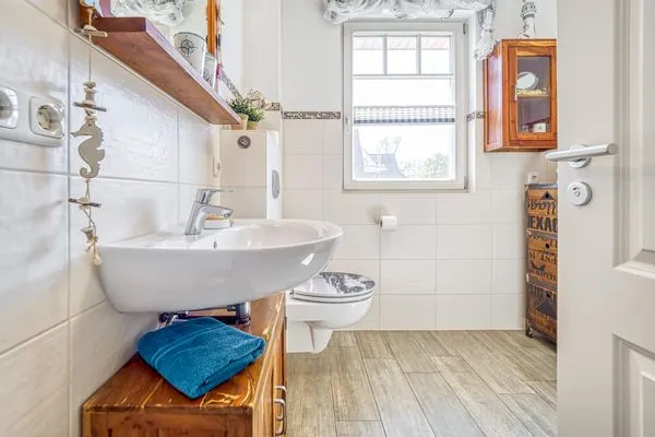 Blick ins Badezimmer Kavelweg 9 Kavelweg 9 Whg 3 - Kavelkoje