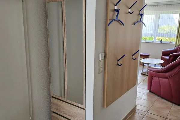 Eingangsbereich/Flur mit Garderobe Residenz am Strand Wohnung 4-56