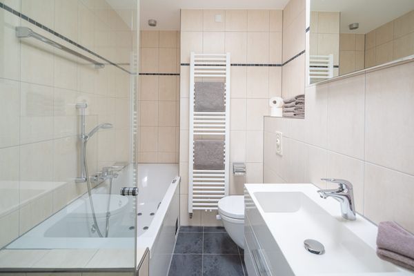  Emspirat 18  - Badezimmer