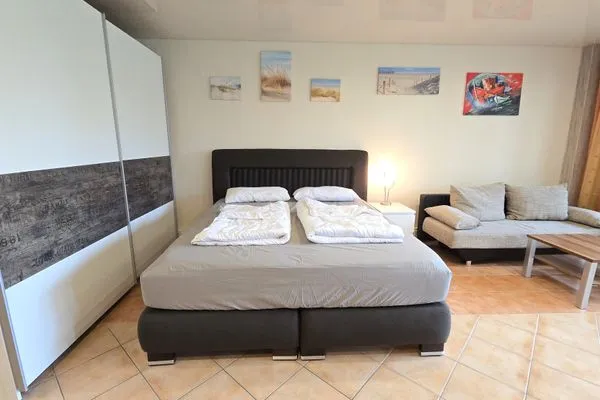 Schlafzimmer  Ferienwohnung "Leuchtturm" in Schönberg-Holm an der Ostsee