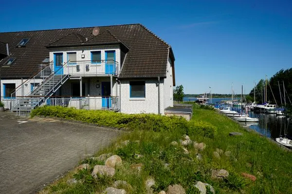 Hauptansicht  Moderne Ferienwohnung N°9 Stexwig mit Panorama Schleiblick