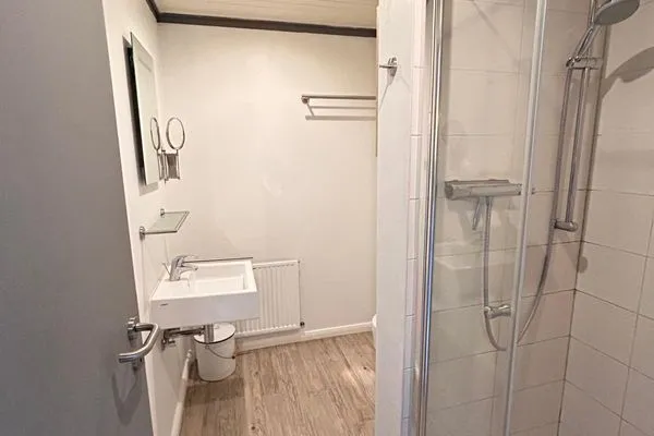 Badezimmer  Ferienwohnung Deichbude Pellworm