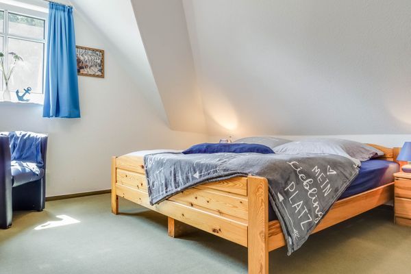  Sonneneck Birkenstraße 11c Zingst - Schlafzimmer