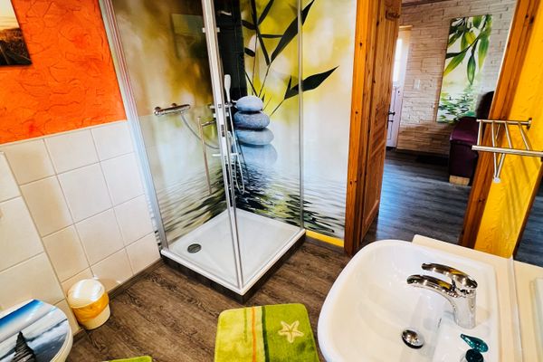  Sonnenblume - Sonne 1  - Badezimmer