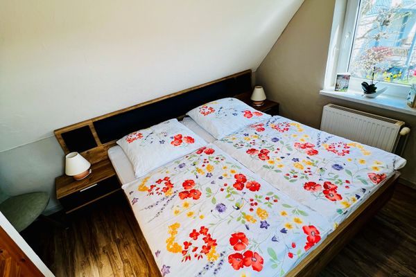  Sonnenblume - Sonne 1  - Schlafzimmer
