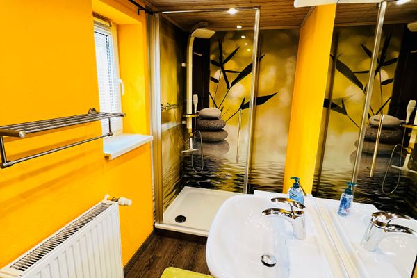  Sonnenblume - Sonne 2  - Badezimmer