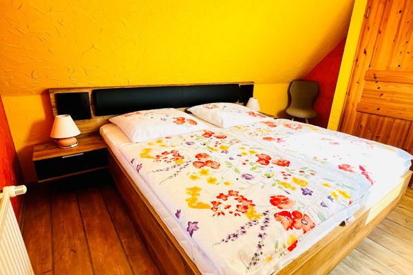  Sonnenblume - Sonne 2  - Schlafzimmer