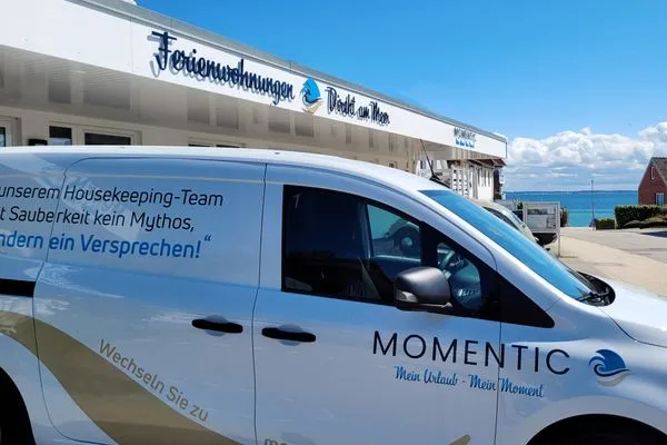 Momentic Ferienanlage in Sierksdorf - Nur 50 Meter bis zum Strand  Gemütliche Ferienwohnung mit Meerblick und Terrasse - Nur 50 Meter zum Strand inkl. Parkplatz und Fahrradunterstellplatz