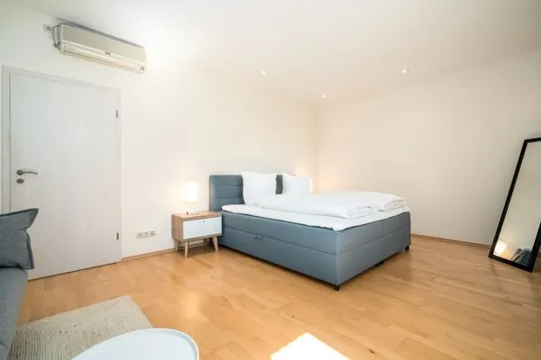Ferienhaus Seaside House gemütliches Doppelbett im Schlafzimmer  Seaside House