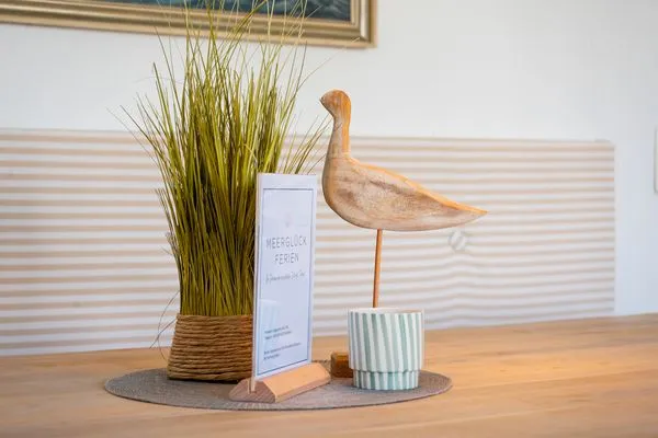 Dekoratives Detail  Sonnendeck - mit zwei Balkonen und Meerblick