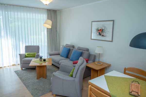  Haus Roseneck Wohnung 2 Norderney - Wohnzimmer