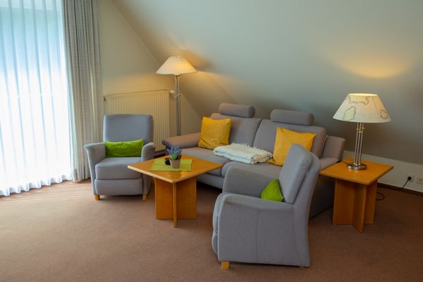  Haus Roseneck Wohnung 5 Norderney - Wohnzimmer