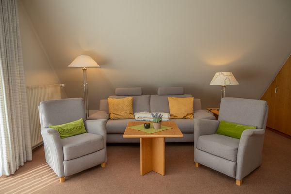  Haus Roseneck Wohnung 5 Norderney - Wohnzimmer