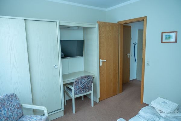  Haus Roseneck Wohnung 5 Norderney - Schlafzimmer