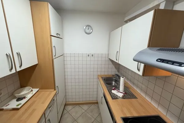 Küche / Küchenzeile Ferienwohnung im Haus Strandstr.22 Kammel App. 34 / TG Platz Nr.112  obere Ebene