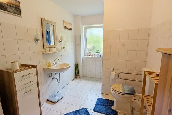  Kleeblatt-Dairy Kating / Katingsiel - Waschbecken