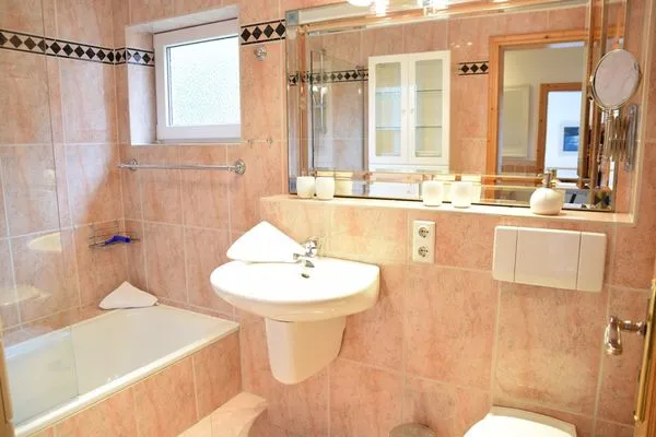 Badezimmer  Wenningstedter Weg 40, Whg. 1