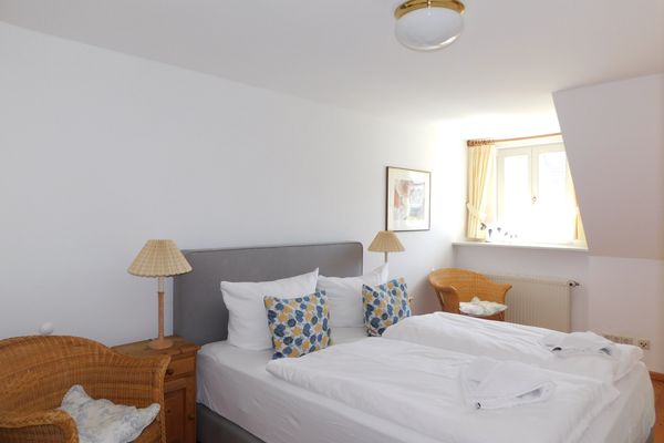  Wohnen am Dornenhaus Ostseebad Ahrenshoop - Schlafzimmer
