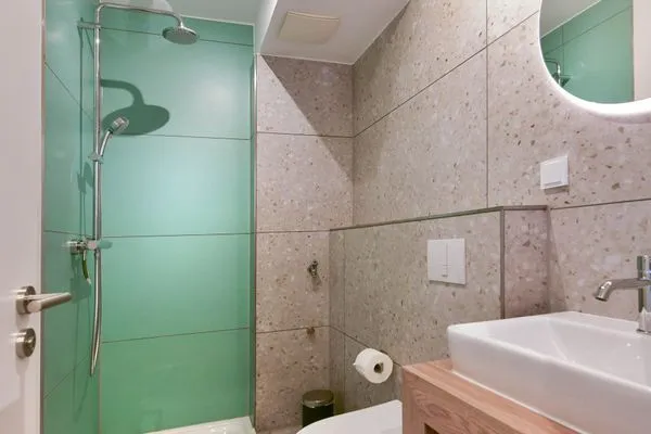 Badezimmer Haus am Dorfbrunnen Ferienwohnung Strandfloh