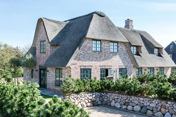 Hauptansicht  Am Dorfteich 18b, DHH links