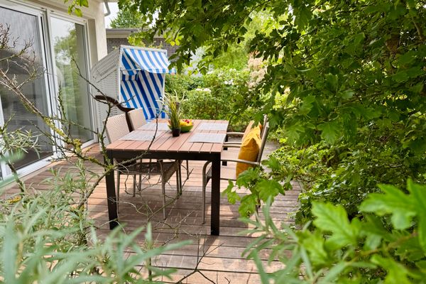 KÄPT´N BRASS Villa 1 App 3 Strandgut Ostseebad Dierhagen - 