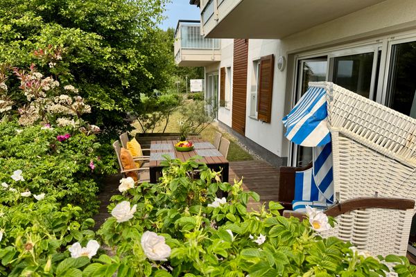 KÄPT´N BRASS Villa 1 App 3 Strandgut Ostseebad Dierhagen - 