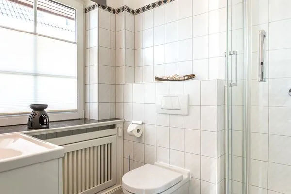 Badezimmer  Kampstr. 9, W4, GB3