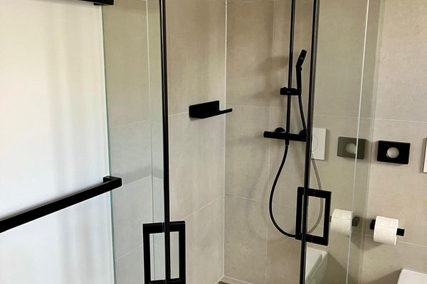  Fährmanns Hüs Wohnung Achterdeck Nebel - Badezimmer