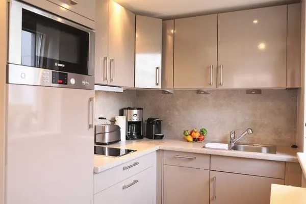 Küche / Küchenzeile  Viktoriastraße 6, Viktoria Residenz, Whg. 5