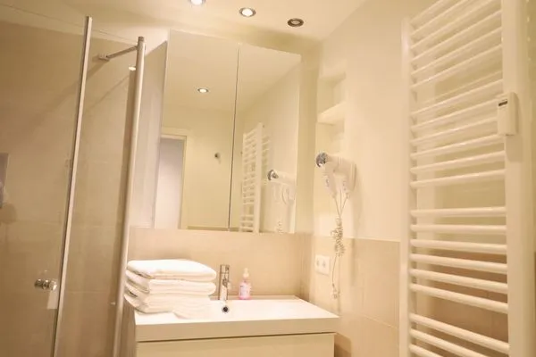 Badezimmer  Viktoriastraße 6, Viktoria Residenz, Whg. 5