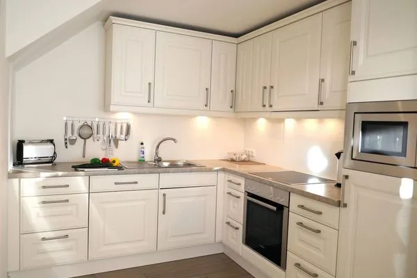 Küche / Küchenzeile  Viktoriastraße 6, Viktoria Residenz, Whg. 17