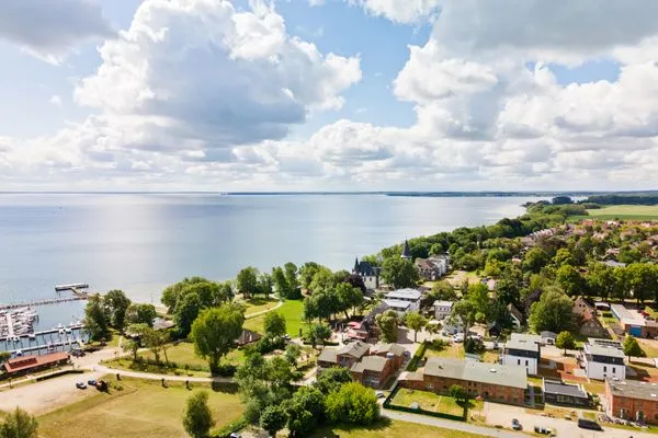 Vogelperspektive  Schwalbenblick